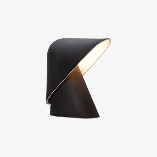 Lampada da tavolo LED di design con paralume triangolare colorato Luxury