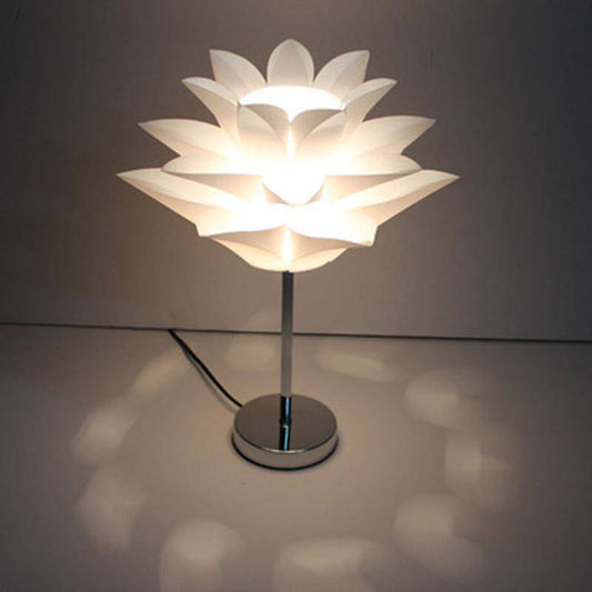 Lampada da scrivania a LED aperta con fiore di loto bianco