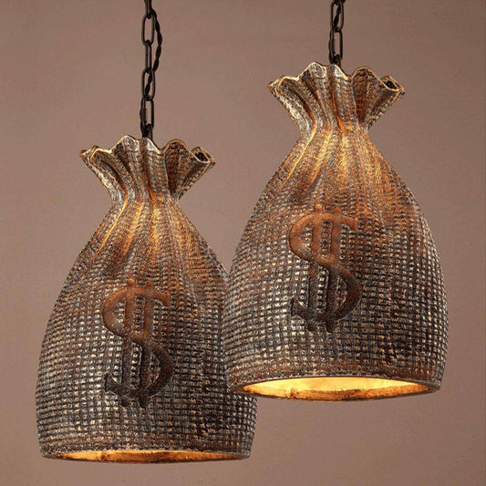 Lampadario vintage a forma di borsa dorata con simbolo del dollaro